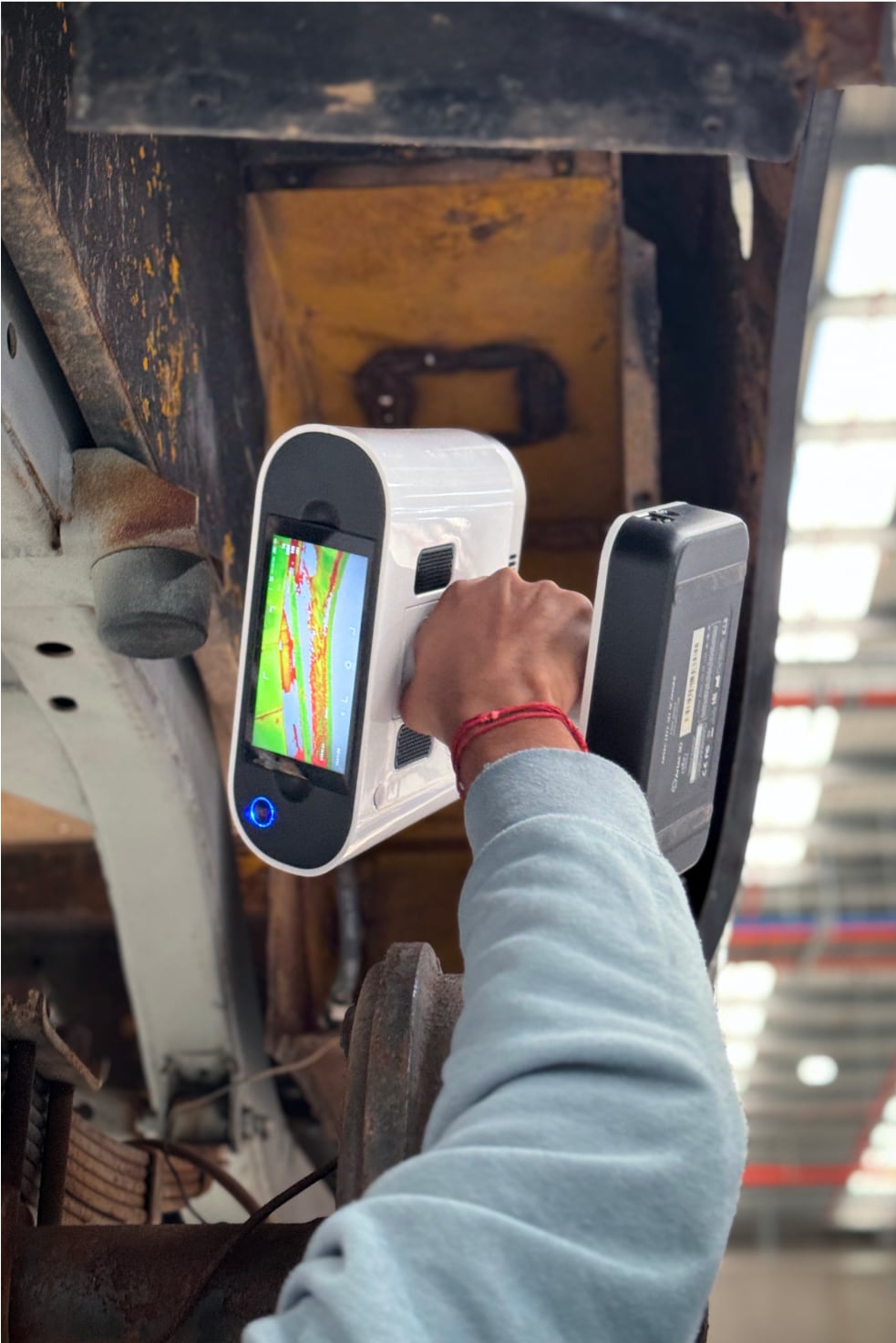 3D scanning a vehicle in the workshop before engineering work begins